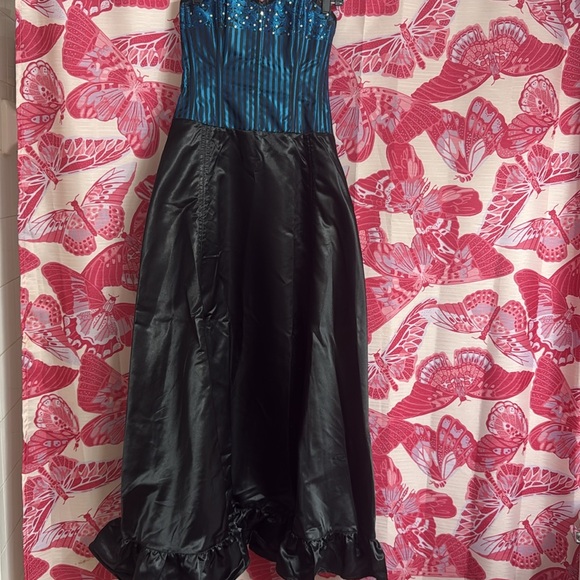 Corset Dress - Picture 4 of 7